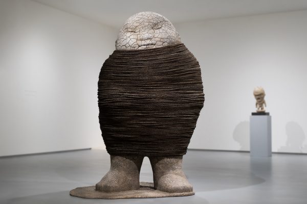 李真 ｜ 光纖之一 ｜ 麻繩、土、木、纖維樹脂 ｜ 135 x 116 x 220 公分｜2012